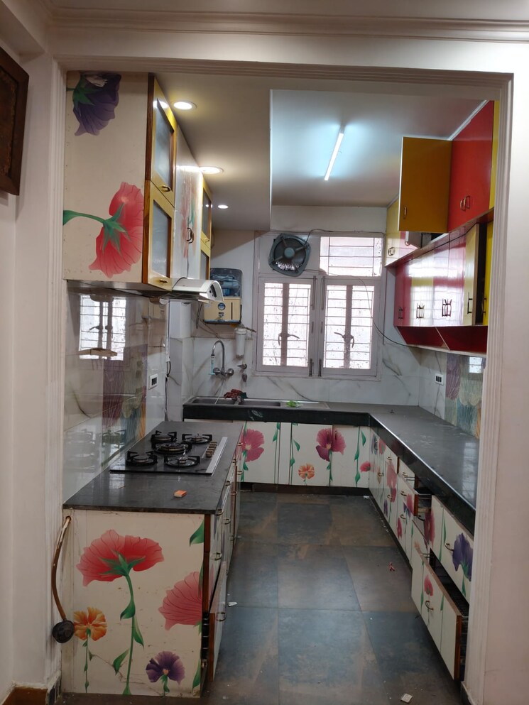 Kitchen, sector 18a dwarka 3 Bedroom 1800 Sq.Ft. Apartment In Sector 18a Dwarka Delhi 7860338
