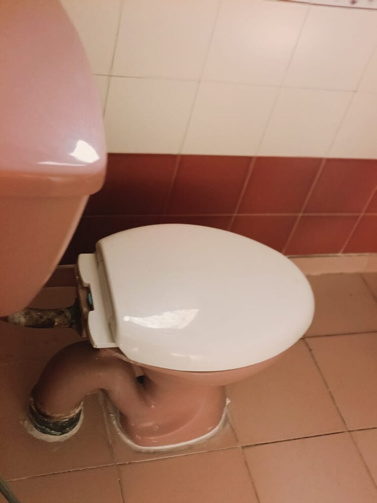 Bathroom, amarpali-exotica 3 Bedroom 2010 Sq.Ft. Apartment In Sector 50 Noida 7860821