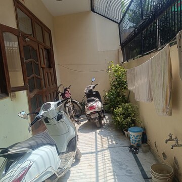 Master Bedroom in 3 BHK Independent House at Sector 21d – for Sale