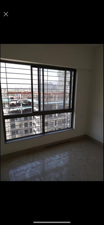 Room in 2 BHK Apartment at Amit Colori, Undri – for Sale