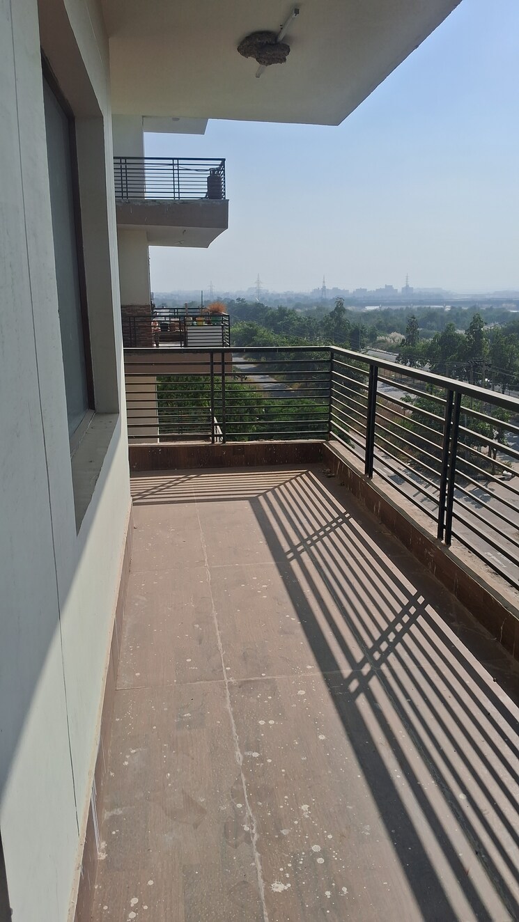 Balcony, sector 16 3 Bedroom 1850 Sq.Ft. Apartment In Sector 16 Panchkula 7861077