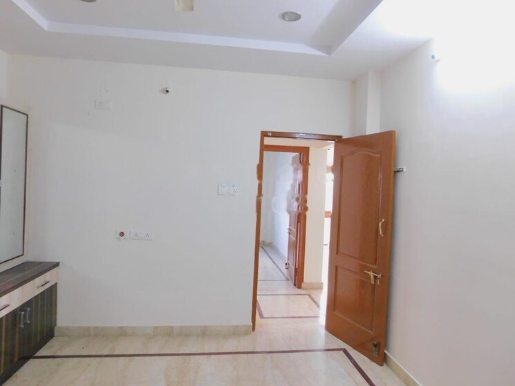 Room, sri-sai-nivas-kondapur 2 Bedroom 900 Sq.Ft. Apartment In Kondapur Hyderabad 7861036