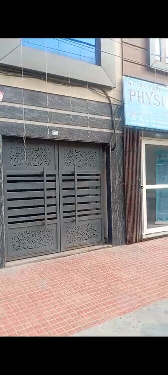 Commercial Shop 700 Sq.Ft. For Rent in Gyan Khand Ghaziabad  7861446