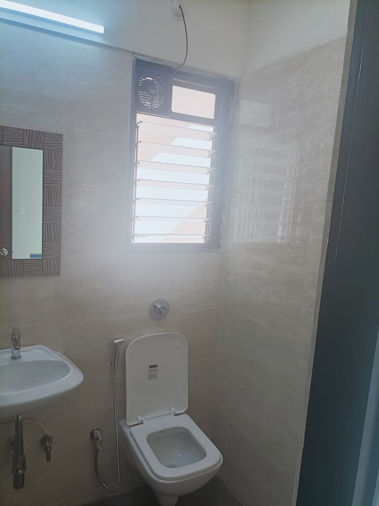Bathroom, mj-shah-centrio 2 Bedroom 627 Sq.Ft. Apartment In Govandi Mumbai 7861463