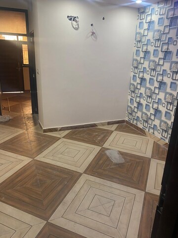 Bathroom in 4 BHK Apartment at Mehta Lilium, Santacruz West – for Sale