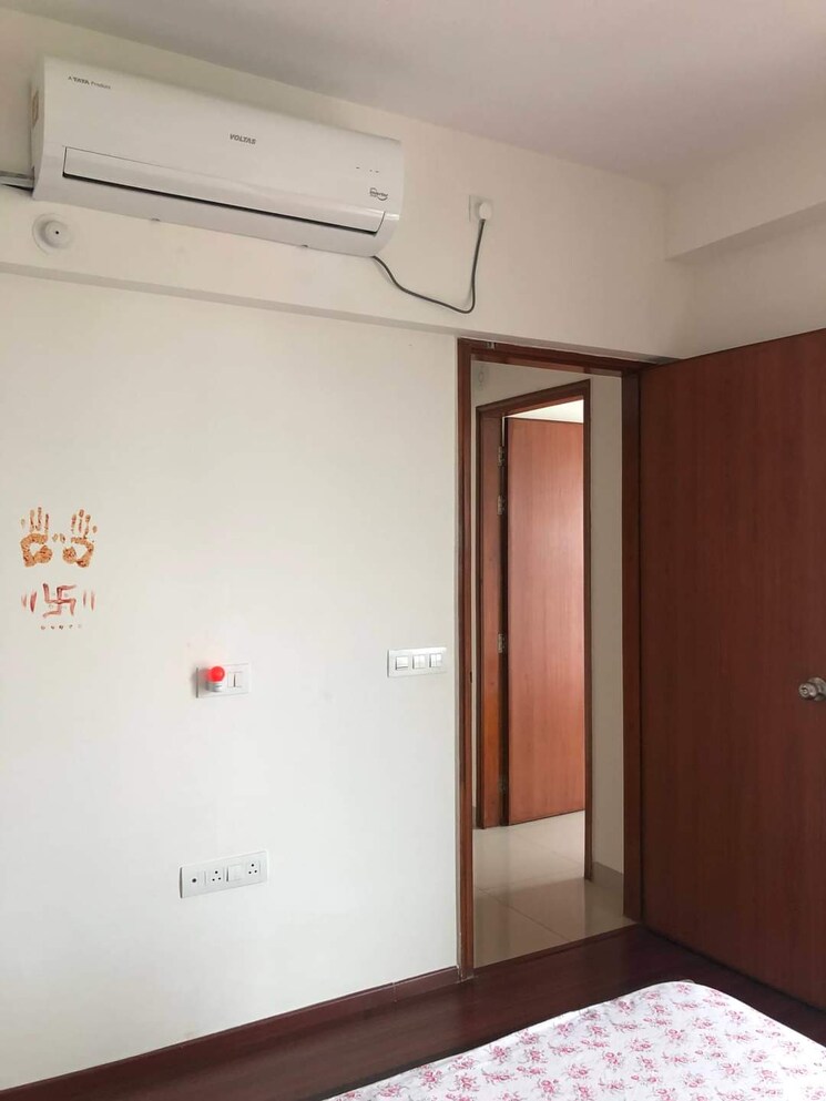 Room, amanora-neo-towers 1 Bedroom 690 Sq.Ft. Apartment In Hadapsar Pune 7861689