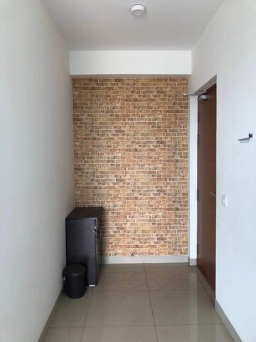  1 BHK Apartment at Amanora Neo Towers, Hadapsar – for Sale