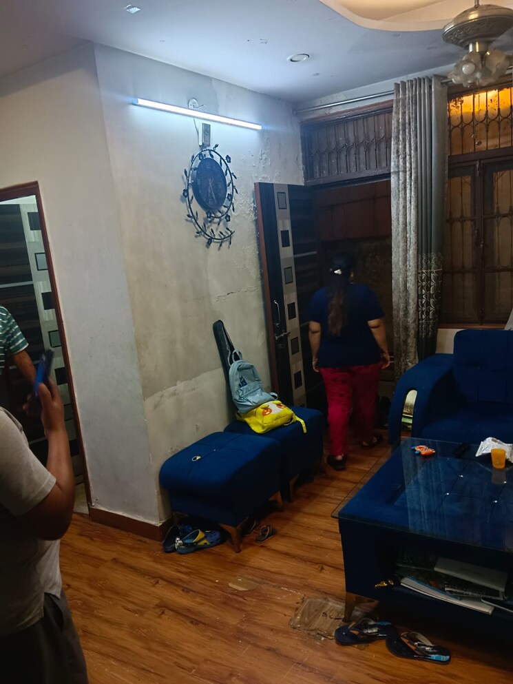 Living Room, dilshad garden 2 Bedroom 1000 Sq.Ft. Apartment In Dilshad Garden Delhi 7861698