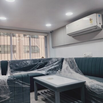 Bedroom in  Office Space at Dilkap Chambers, Andheri West – for Rent