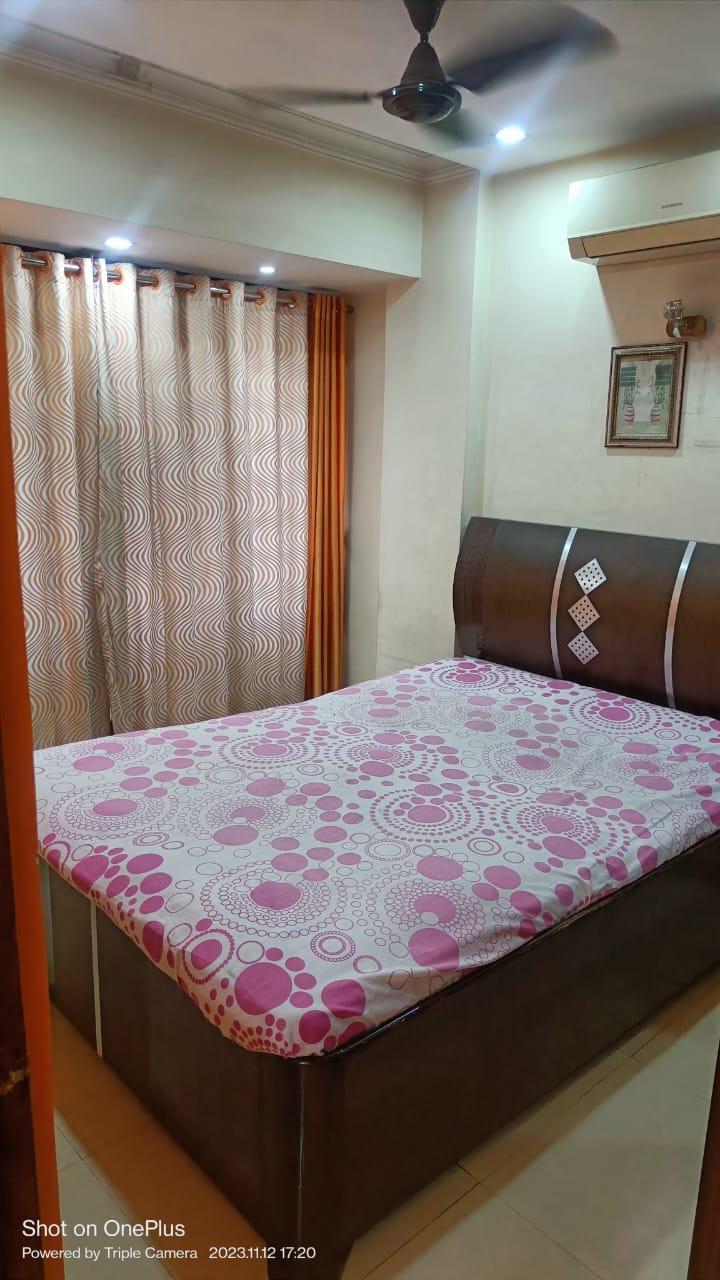 1 BHK + Pooja Room Apartment For Sale in Lakhanis Palm View