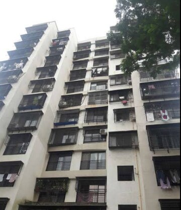 2 BHK Apartment For Rent in Vatsalya CHS Kandivali West Kandivali West Mumbai  7861911