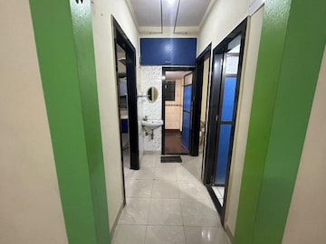 रेसिडेंशियल फ्लैट वर्ग फुट फॉर रीसेल इन दहिसर ईस्ट मुंबई  7862006