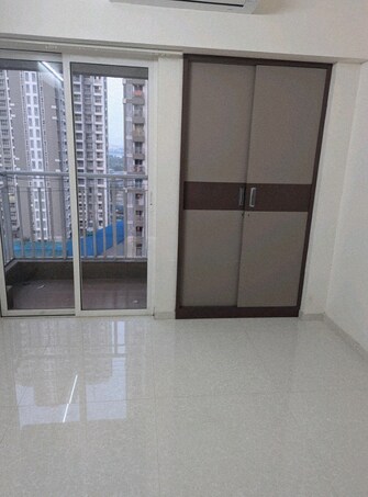 2 BHK Apartment For Rent in Lodha Amara Kolshet Road Thane  7862000