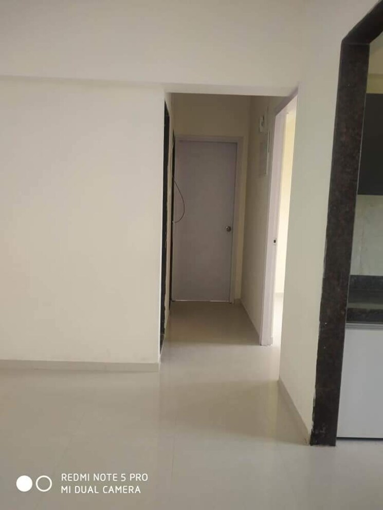 Room, satguru-solitaire 3 Bedroom 1050 Sq.Ft. Apartment In Kasarvadavali Thane 7862039