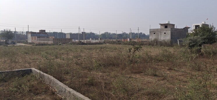 undefined, upsidc site b  85 Sq.Yd. Plot In Upsidc Site B Greater Noida 7862051