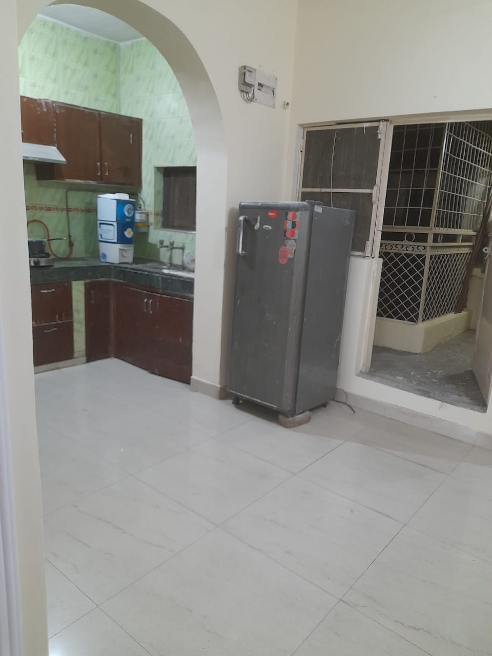 1.5 BHK Apartment For Rent in RWA Block A Dilshad Garden Dilshad Garden Delhi  7862112