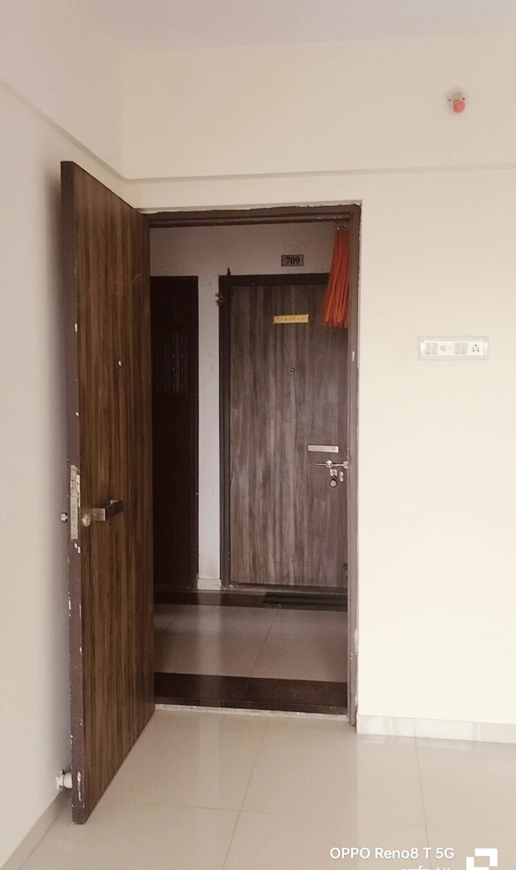 Room, squarefeet-joy-square 1 Bedroom 530 Sq.Ft. Apartment In Kasarvadavali Thane 7862186