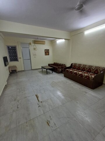 Bedroom in 3 BHK Apartment at Santacruz West – for Sale