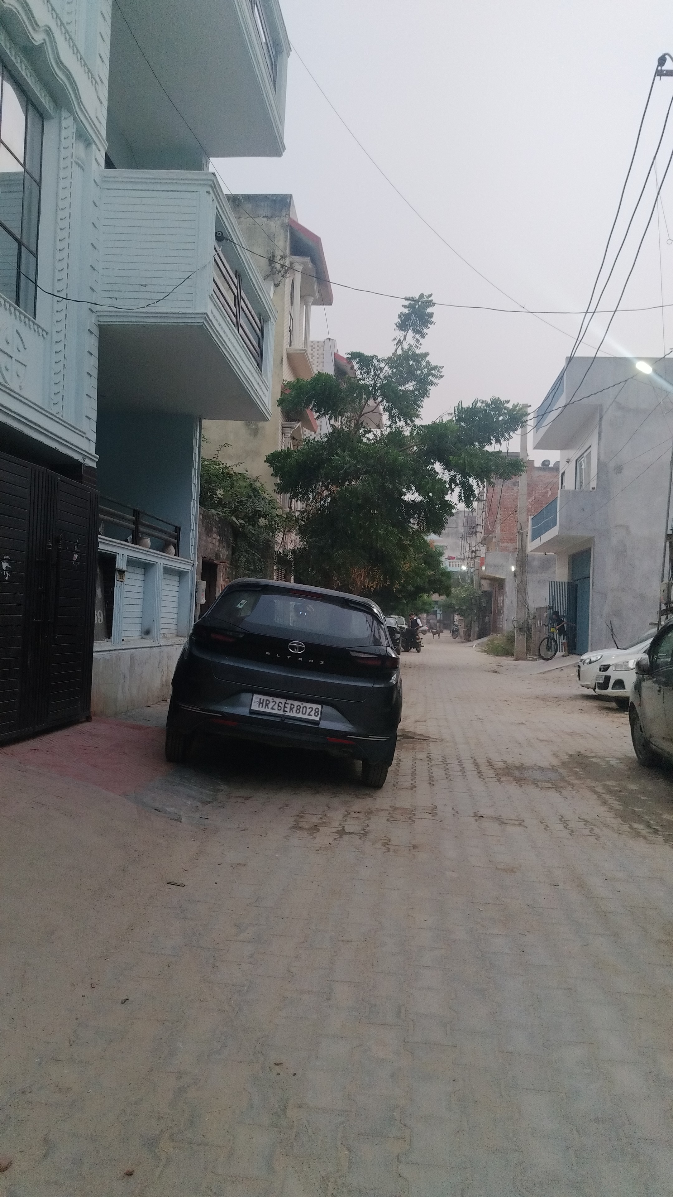 Plot For Sale in Sai Kunj New Palam  vihar