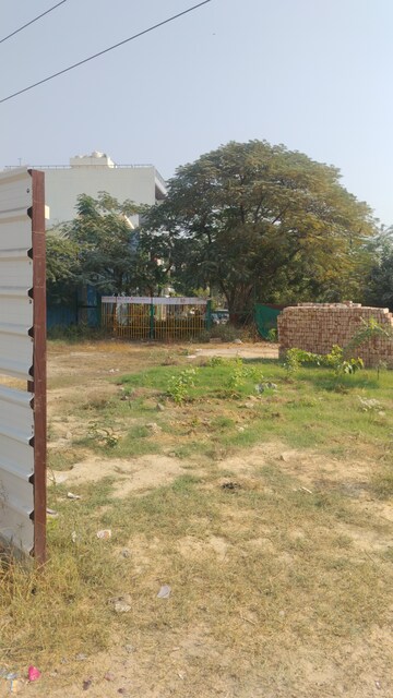  Plot – Garden View at Sai Kunj New Palam  vihar, New Palam Vihar Phase 3 - for Sale