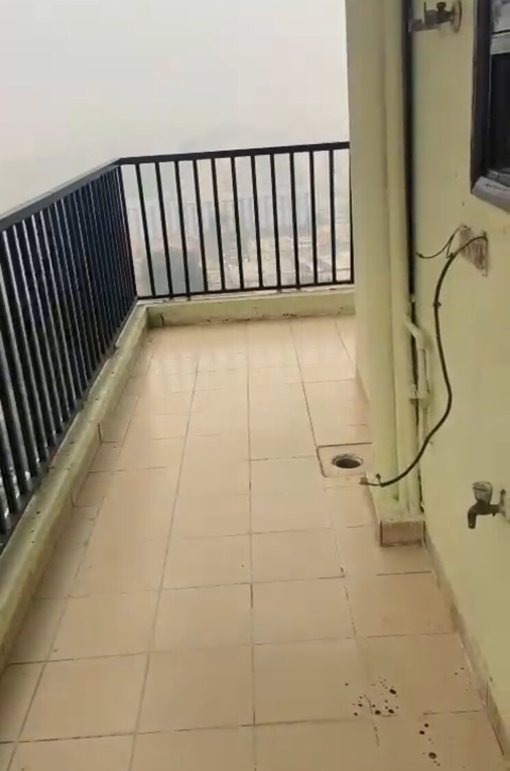 Balcony, saya-desire-residency 3 Bedroom 1600 Sq.Ft. Apartment In Ahinsa Khand 2 Ghaziabad 7862509