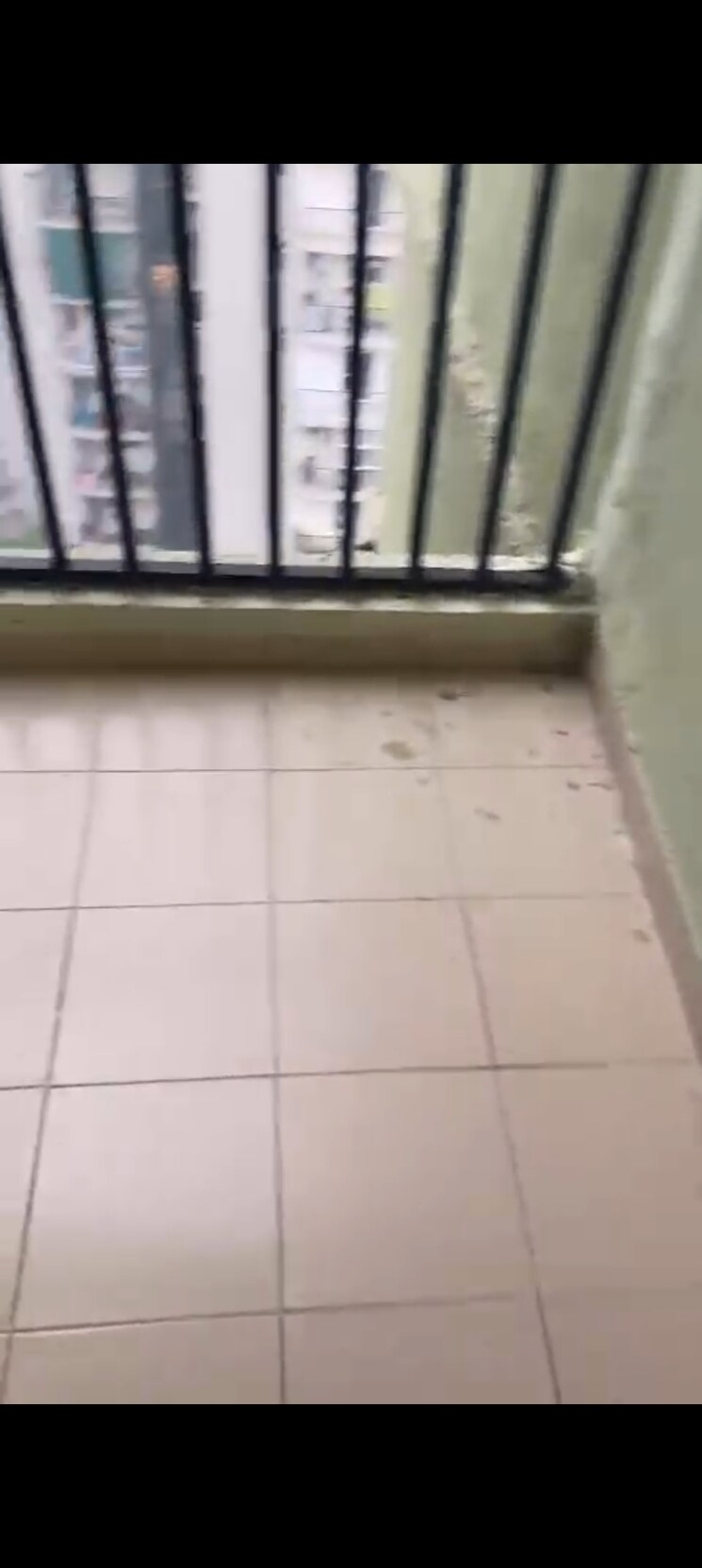 Balcony, saya-desire-residency 3 Bedroom 1600 Sq.Ft. Apartment In Ahinsa Khand 2 Ghaziabad 7862509