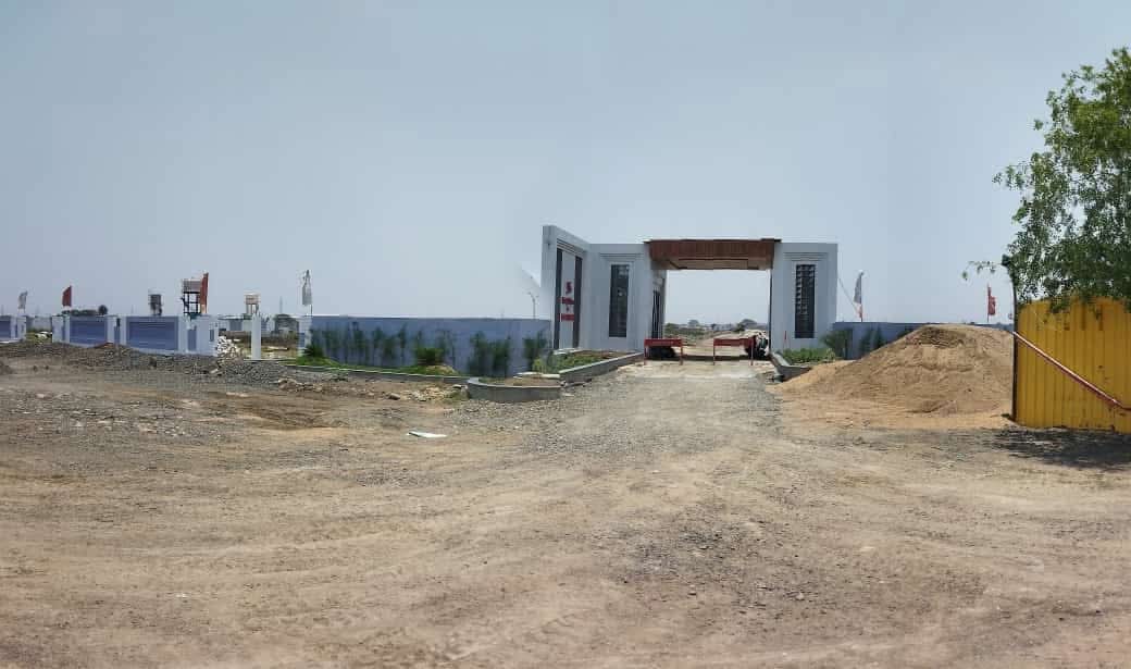 Plot For Sale in Select City Residency