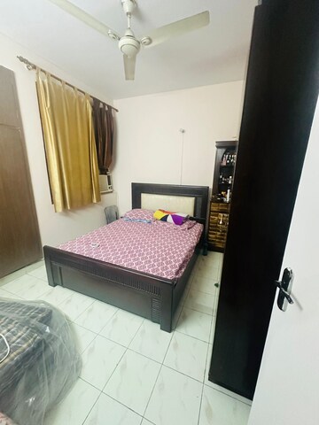 1 BHK Apartment For Rent in Ansal Sushant Estate, Sector 52