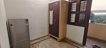 Living Room in 1 BHK Builder Floor at Mayur Vihar Phase 1 – for Rent