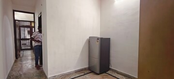 Living Room in 1 BHK Builder Floor at Mayur Vihar Phase 1 – for Rent