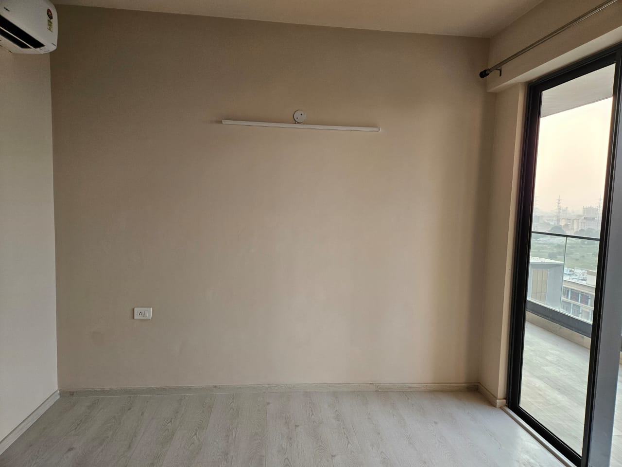 3 BHK Apartment For Resale in Godrej Reserve Kandivali Kandivali East Mumbai  7862546