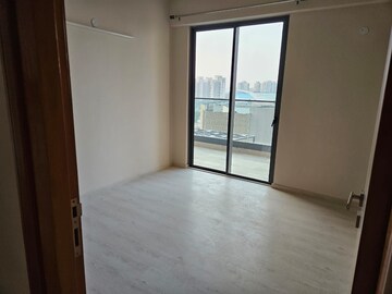 Room in 3 BHK Apartment at Godrej Reserve Kandivali, Kandivali East – for Sale