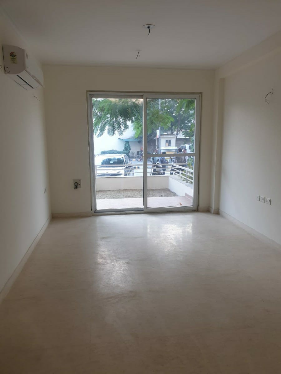 2 BHK Apartment For Sale in Lodha Corinthia