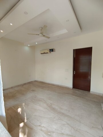 Room in 2 BHK Apartment at LnT Evara Heights, Panch Pakhadi – for Sale