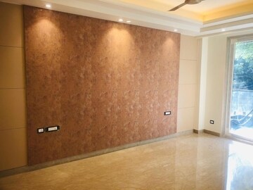 Room in 3 BHK Builder Floor at Sector 71 – for Sale