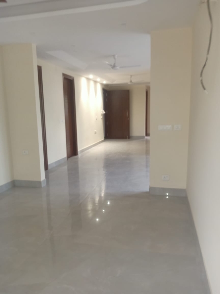3 BHK + Servant Room Builder Floor For Sale in Sector 71