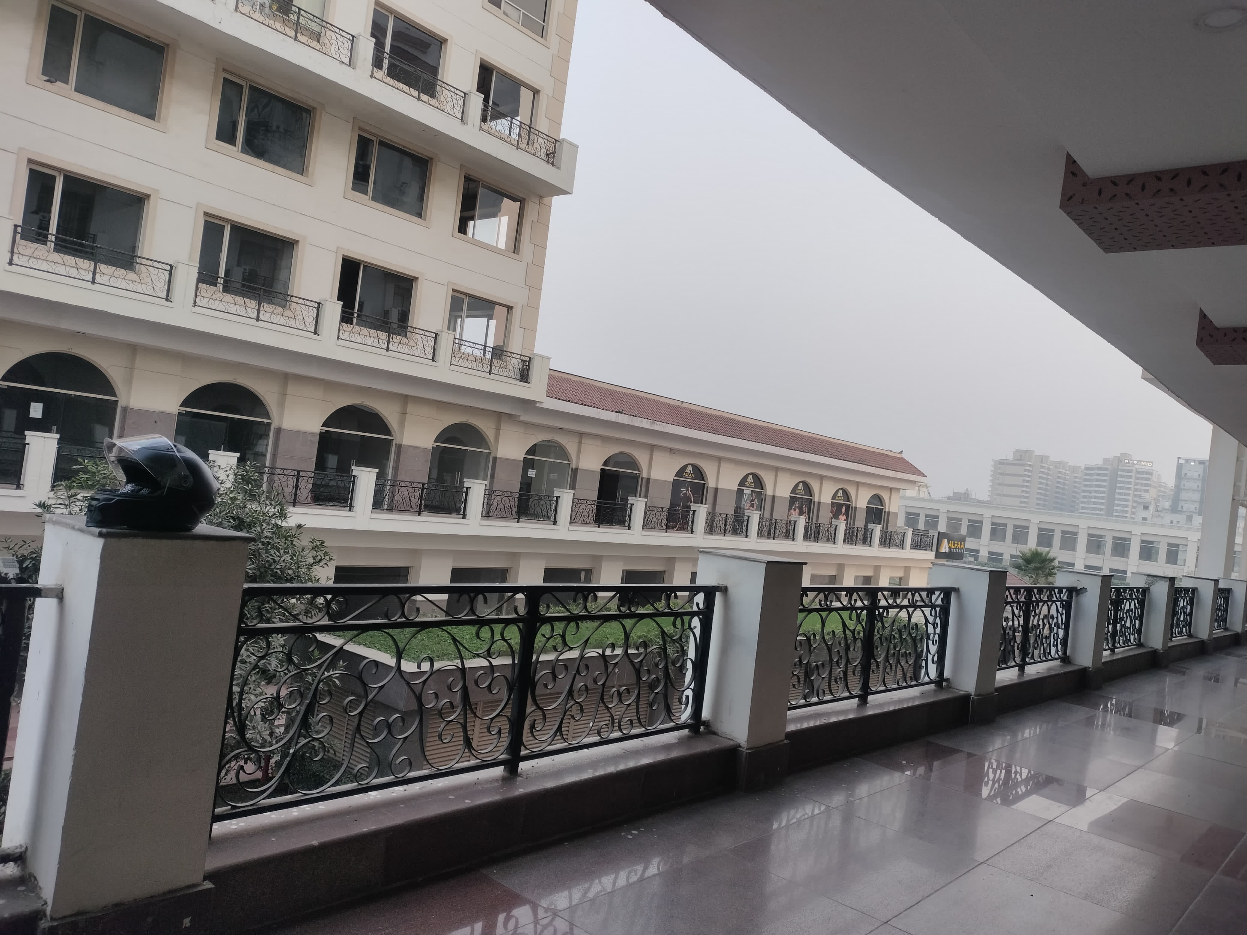 Retail Shop For Sale in JMD Suburbio