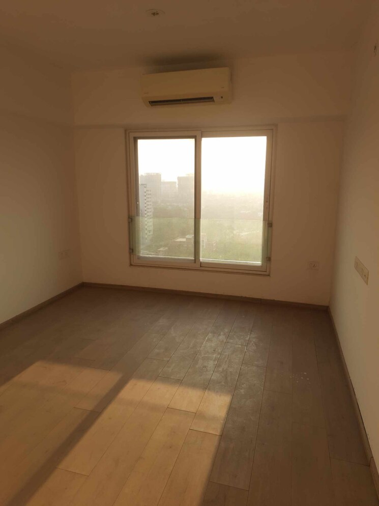 Room, kanakia-paris 2.5 Bedroom 986 Sq.Ft. Apartment In Bandra East Mumbai 7862860