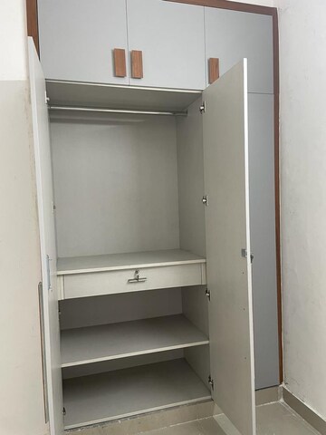 2 BHK Apartment For Rent in Suncity Avenue 76, Sector 76