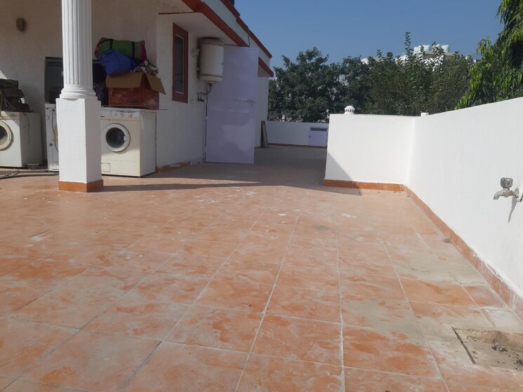 Room, dlf-city-phase-v 4 Bedroom 3600 Sq.Ft. Villa In Dlf Phase V Gurgaon 7862878