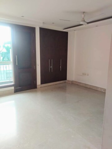 Room in 4 BHK Builder Floor at Greater Kailash I – for Sale