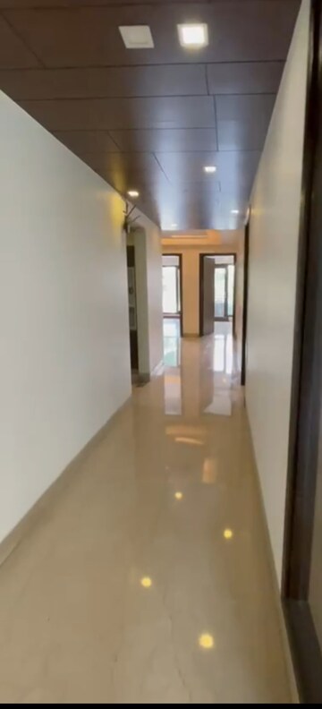 Building Lobby in 4 BHK Builder Floor at Sarvodya Enclave – for Sale
