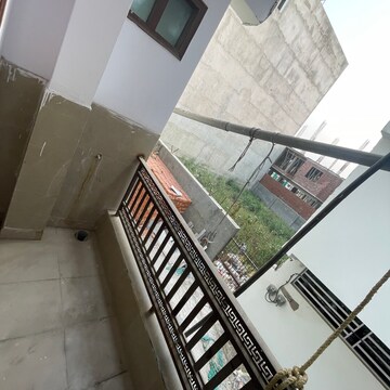 Balcony in 1 BHK Builder Floor at Sector 73 – for Sale