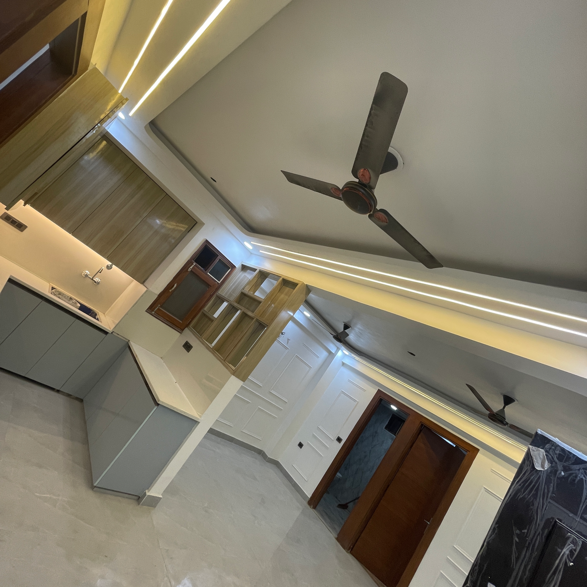 1 BHK + Extra Room Builder Floor For Sale in Shakuntla Enclave 