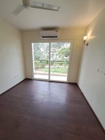 Room in 2 BHK Apartment at Sahu City, Sultanpur Road – for Sale