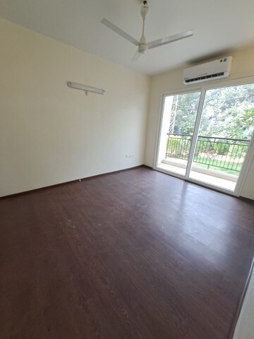 Room in 2 BHK Apartment at Sahu City, Sultanpur Road – for Sale