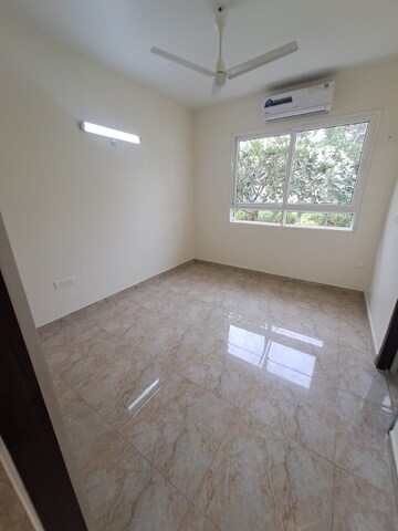 Room in 2 BHK Apartment at Sahu City, Sultanpur Road – for Sale