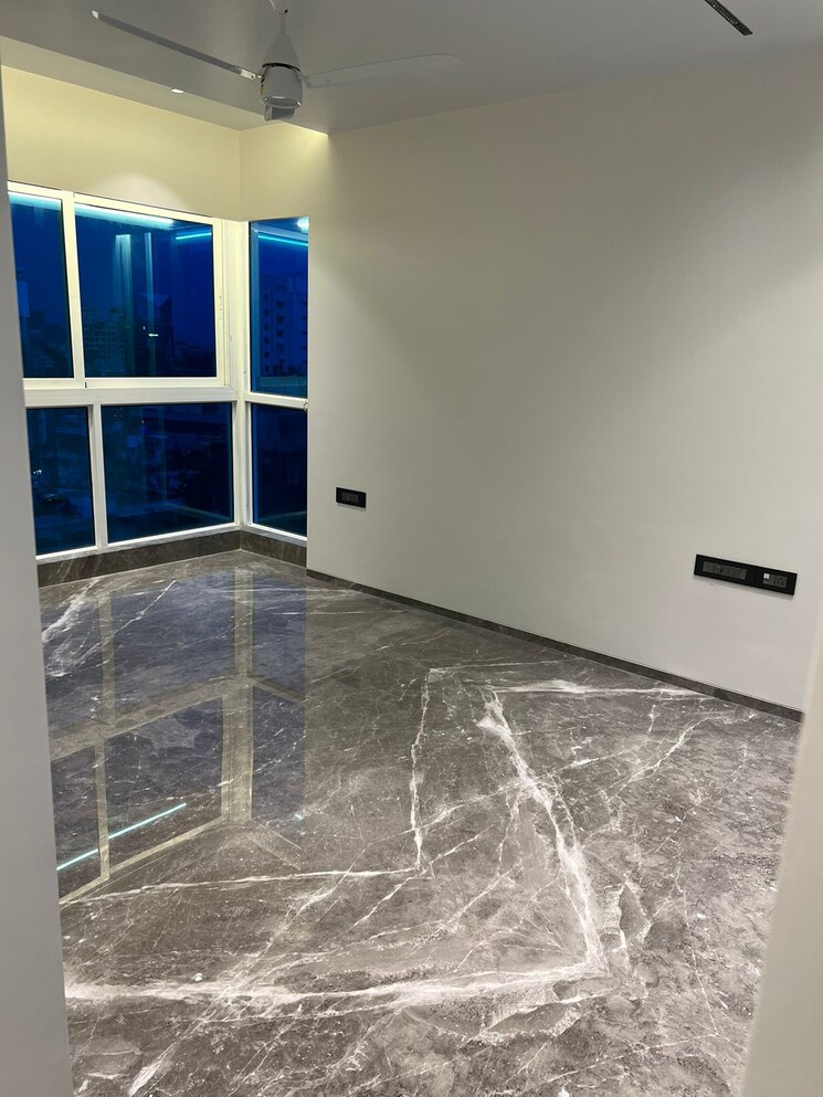 Room, bandra west 4 Bedroom 2200 Sq.Ft. Apartment In Bandra West Mumbai 7863080