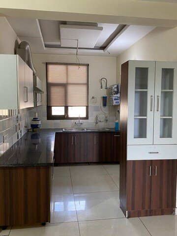 1 RK Builder Floor For Rent in Dhakoli Village