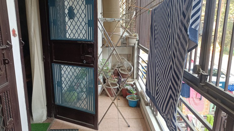 Balcony, vaishali sector 6 3 Bedroom 1250 Sq.Ft. Builder Floor In Vaishali Sector 6 Ghaziabad 7863167